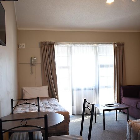 Devonwood Motel Роторуа Экстерьер фото