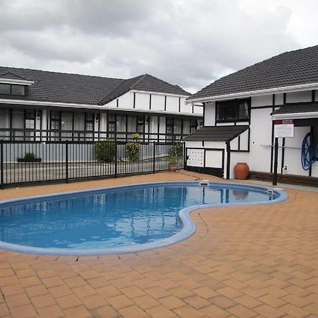 Devonwood Motel Роторуа Экстерьер фото