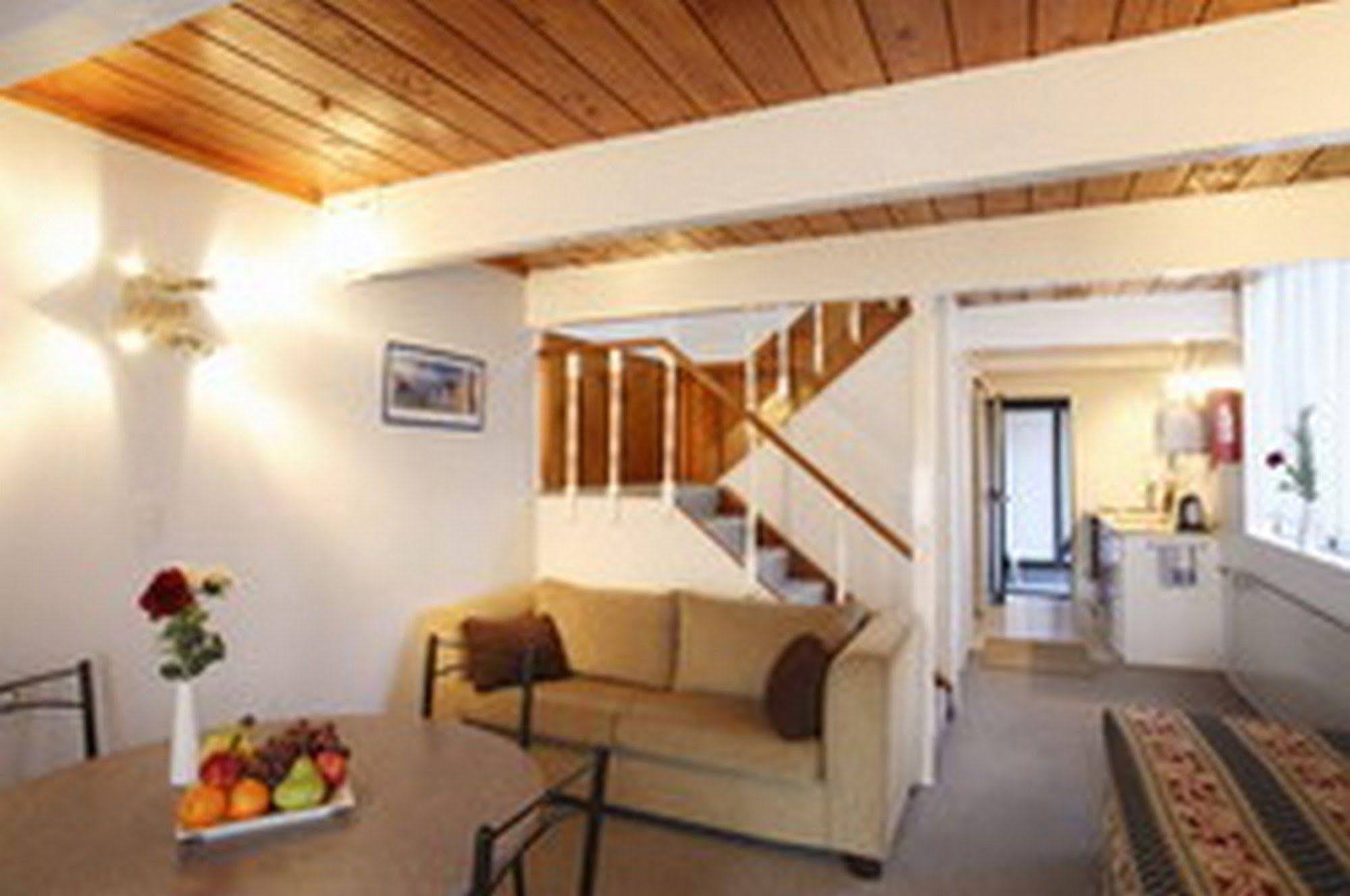 Devonwood Motel Роторуа Экстерьер фото