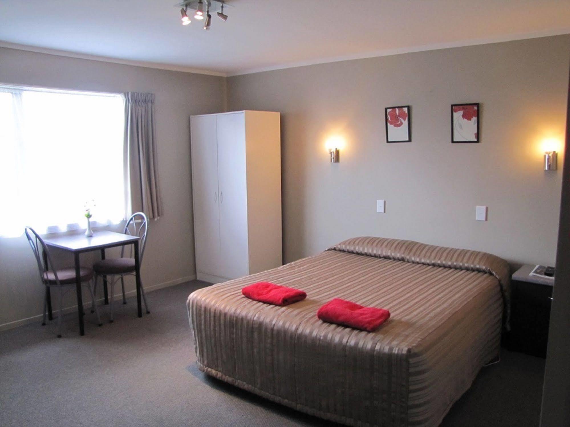 Devonwood Motel Роторуа Экстерьер фото